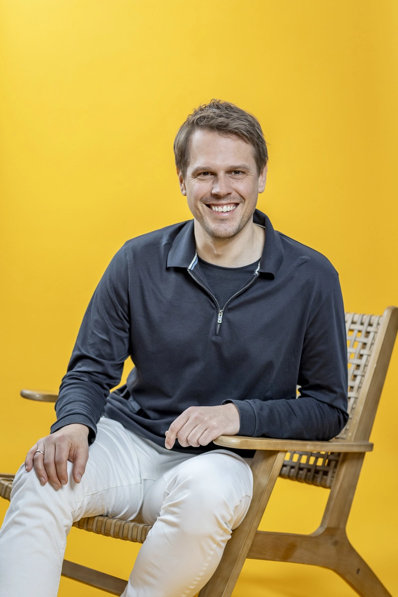 Dennis Gebhard